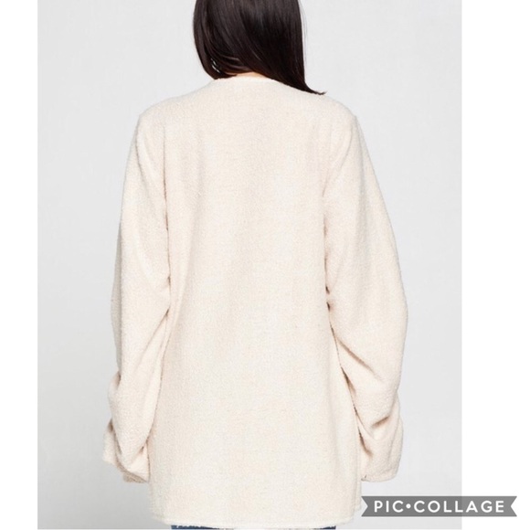 SAlE!! Blush & Ivory Open Cardi - Picture 4 of 7